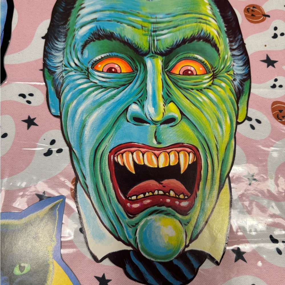Vintage Halloween cardboard cutout skull Dracula cat lot - Picture 3 of 5